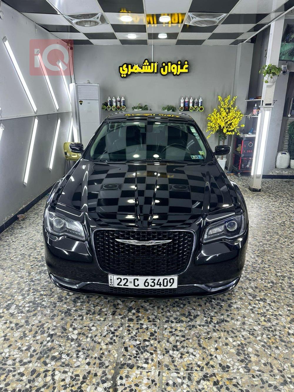 کرایسلەر 300